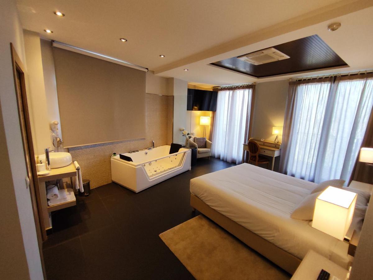 Hotel Puerta Del Arco Тудела-де-Дуэро Экстерьер фото
