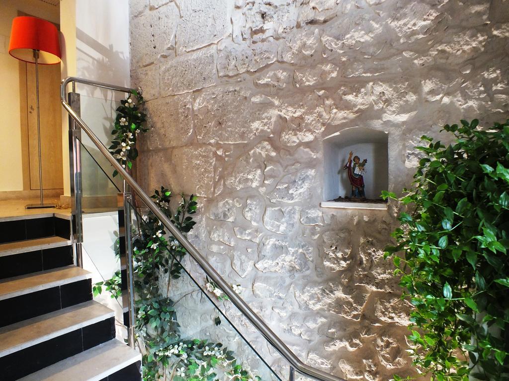 Hotel Puerta Del Arco Тудела-де-Дуэро Экстерьер фото