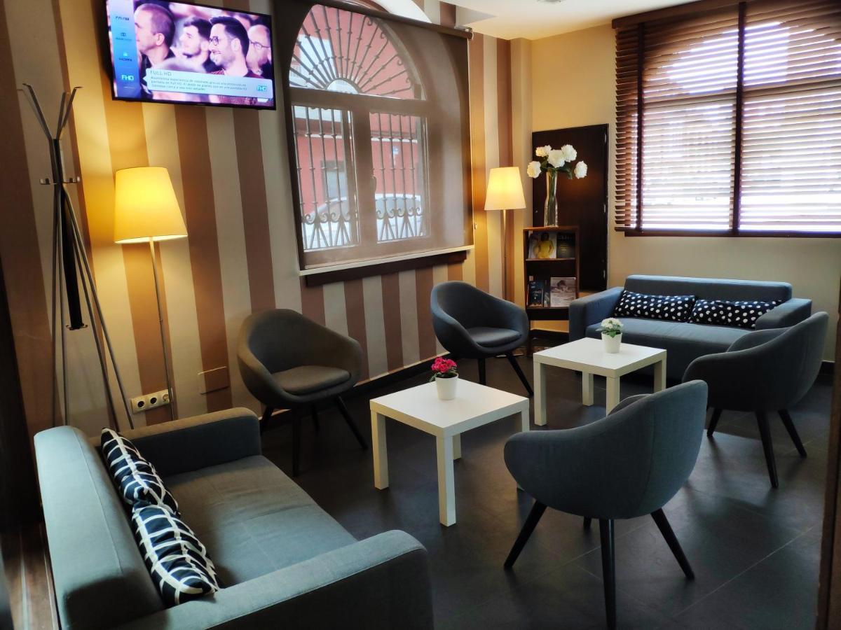Hotel Puerta Del Arco Тудела-де-Дуэро Экстерьер фото
